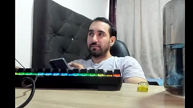 coolfriki online show from March 7, 9:20 pm