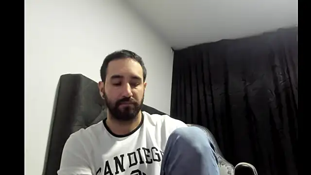 coolfriki online show from February 25, 11:37 pm