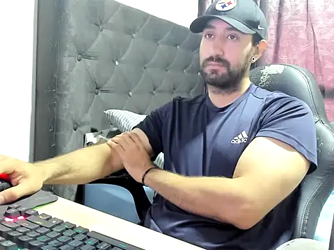 coolfriki online show from October 10, 5:36 pm