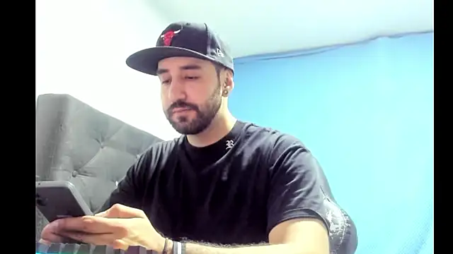 coolfriki online show from February 7, 3:36 am