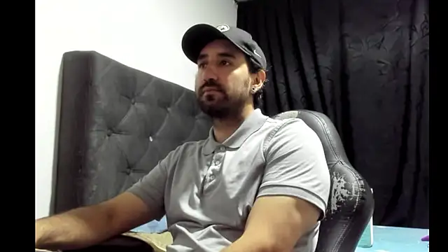 coolfriki online show from January 16, 2:04 am