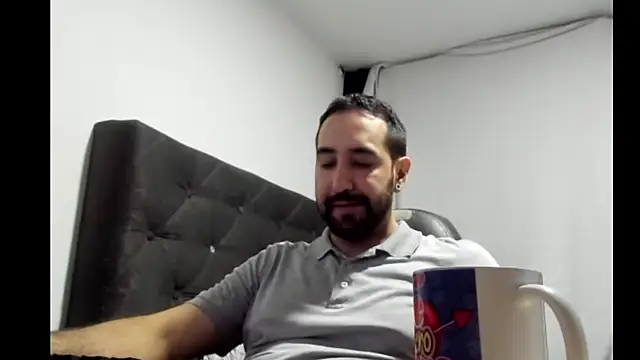 coolfriki online show from February 12, 10:53 pm