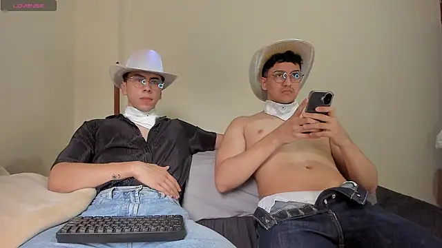 HeyJake  online show from October 31, 6:15 pm