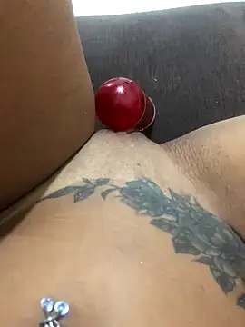 Milly96 online show from November 28, 3:17 am