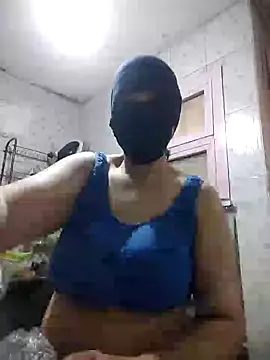 Snapshot of TermedScherzo chatting on November 15, 9:13 am TermedScherzo online show from November 15, 9:13 am