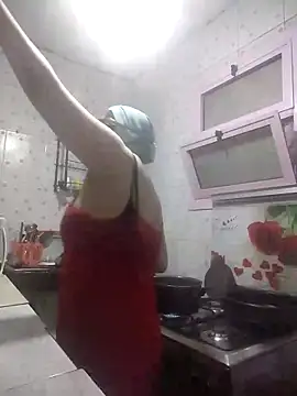 Snapshot of TermedScherzo chatting on October 24, 1:21 pm TermedScherzo online show from October 24, 1:21 pm