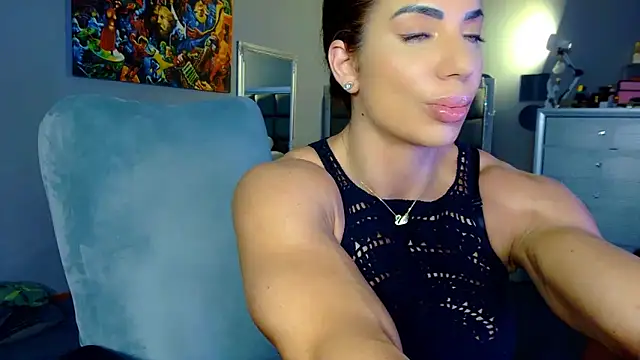 Alesyamuscledollxh online show from April 13, 5:28 pm