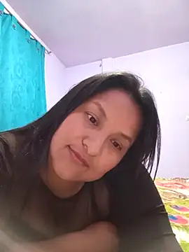 lucia00xx online show from February 2, 2:43 am