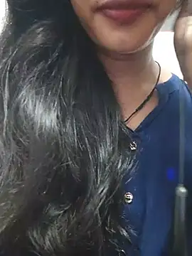 Snapshot of anjali2351 chatting on July 6, 6:10 pm anjali2351 online show from July 6, 6:10 pm
