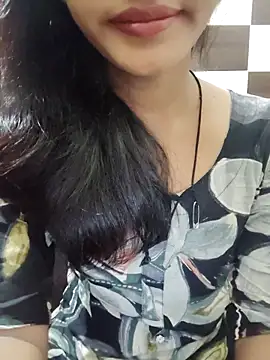 Snapshot of anjali2351 chatting on November 9, 11:20 pm anjali2351 online show from November 9, 11:20 pm