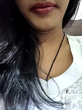 Snapshot of anjali2351 chatting on November 5, 11:30 pm anjali2351 online show from November 5, 11:30 pm