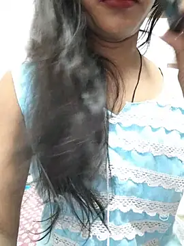 Snapshot of anjali2351 chatting on July 23, 6:22 am anjali2351 online show from July 23, 6:22 am