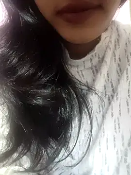 Snapshot of anjali2351 chatting on November 24, 5:02 pm anjali2351 online show from November 24, 5:02 pm