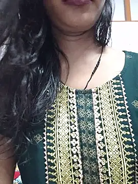 Snapshot of anjali2351 chatting on July 1, 5:52 am anjali2351 online show from July 1, 5:52 am