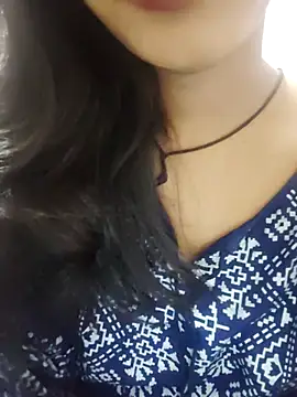 Snapshot of anjali2351 chatting on November 23, 4:39 pm anjali2351 online show from November 23, 4:39 pm