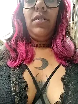 Snapshot of Abby_2-1 chatting on October 8, 7:03 pm Abby 2-1 online show from October 8, 7:03 pm