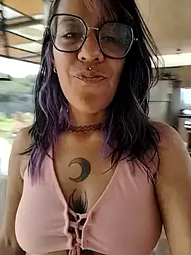 Abby 2-1 online show from November 30, 4:08 pm