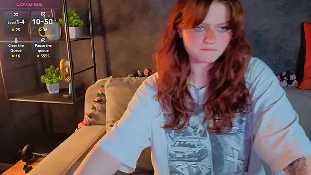 Barbara Mitchel online show from December 5, 9:30 am