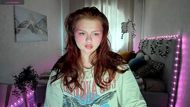 Barbara Mitchel online show from March 29, 1:07 am