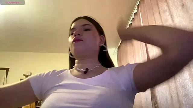 AlmetaBradicich online show from October 16, 6:10 am