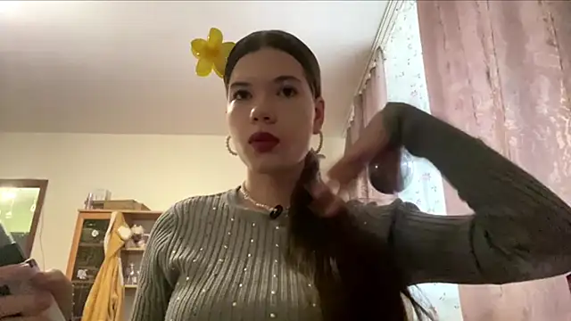 AlmetaBradicich online show from October 8, 6:48 am