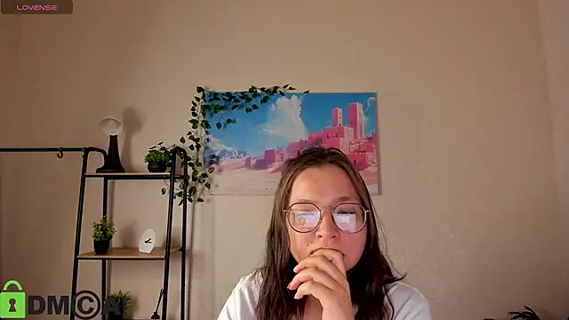 Nuura Moore online show from October 23, 12:53 am