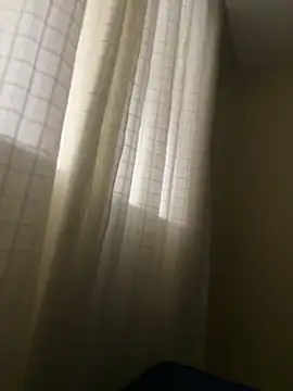 Snapshot of B-38 chatting on October 25, 11:53 am B-38 online show from October 25, 11:53 am