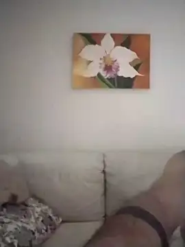 tatatoooooo online show from January 12, 7:42 pm