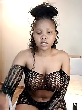 Snapshot of Scarlettxx21 chatting on October 16, 9:34 pm Scarlettxx21 online show from October 16, 9:34 pm