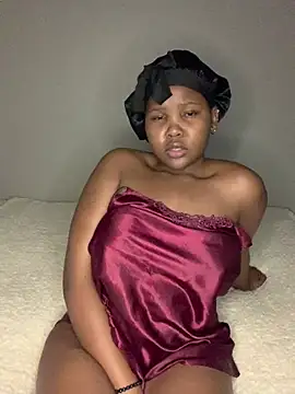 Snapshot of Scarlettxx21 chatting on February 4, 9:10 pm Scarlettxx21 online show from February 4, 9:10 pm