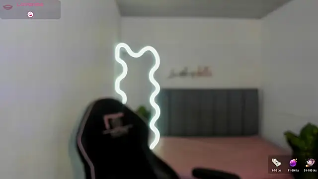 THIANA TAY online show from October 25, 2:55 am