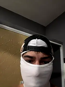 lain213 online show from October 30, 6:34 am