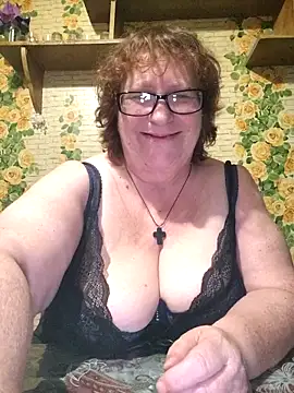 TATSI23 online show from November 5, 8:34 pm