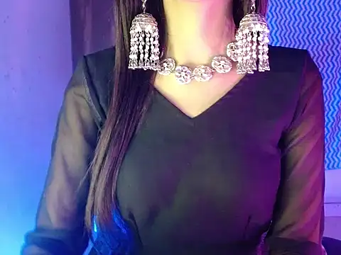 Roiseeee online show from March 17, 4:04 am