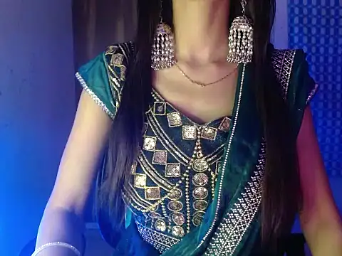 Roiseeee online show from March 1, 4:56 am