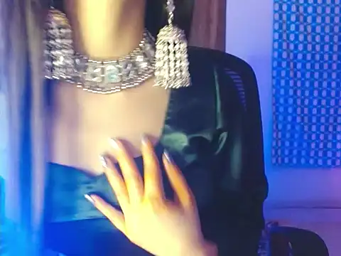 Roiseeee online show from February 15, 5:41 am