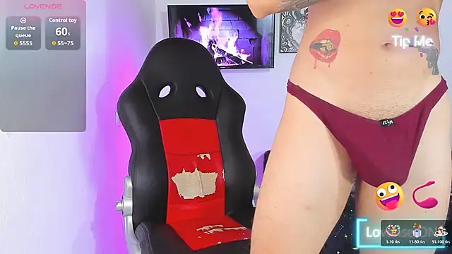 Snapshot of kenny-race chatting on March 26, 2:21 am kenny-race online show from March 26, 2:21 am