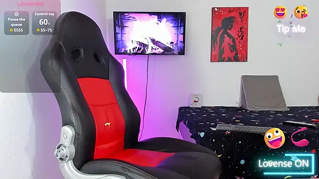 Snapshot of kenny-race chatting on January 8, 5:46 am kenny-race online show from January 8, 5:46 am