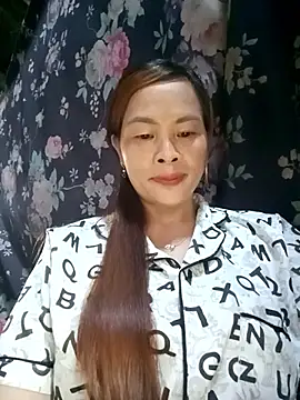 lucky774- online show from October 13, 1:29 am
