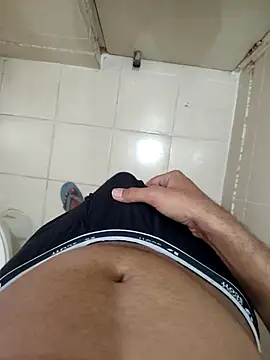 fueyyvvirub online show from February 19, 7:27 am