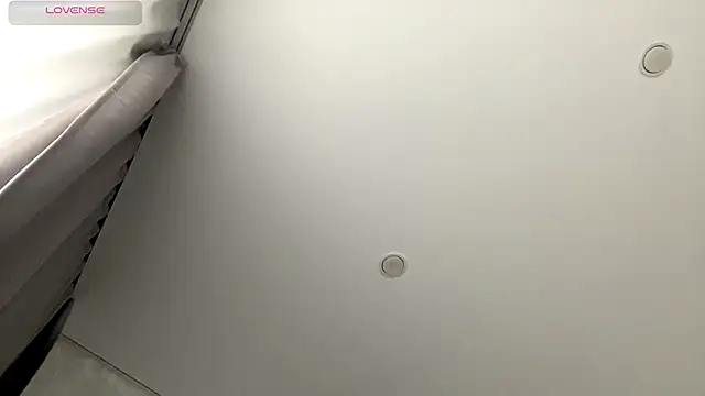 TamekiaSamii online show from December 22, 8:03 am