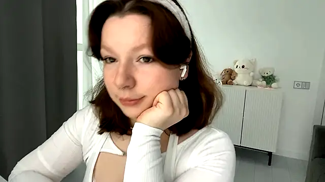 TamekiaSamii online show from December 14, 7:14 am