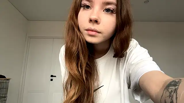 EhtelBiondi online show from October 31, 9:06 am