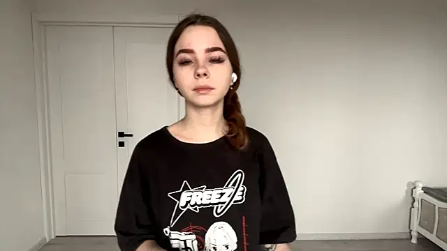 EhtelBiondi online show from December 4, 8:13 am