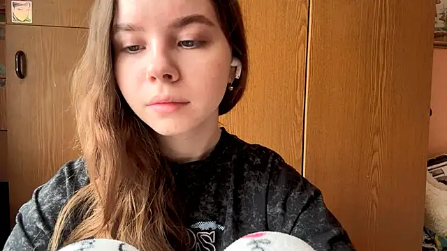 EhtelBiondi online show from January 15, 8:07 am