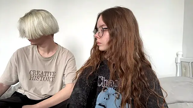 EhtelBiondi online show from February 18, 8:22 am