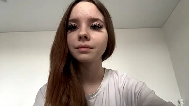 EhtelBiondi online show from November 23, 8:24 am