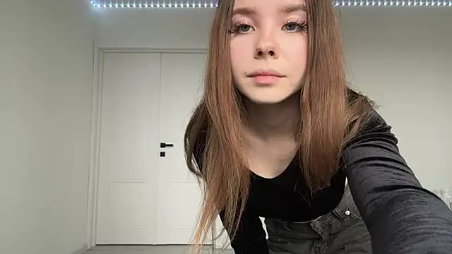 EhtelBiondi online show from October 23, 8:46 am