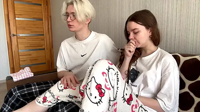 EhtelBiondi online show from March 28, 8:15 am