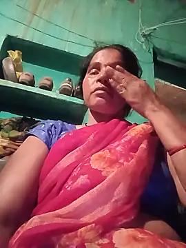 Snapshot of Nm_sanjna chatting on July 6, 11:07 pm Nm sanjna online show from July 6, 11:07 pm